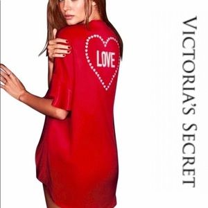 Victoria’s Secret Red Kimono Robe